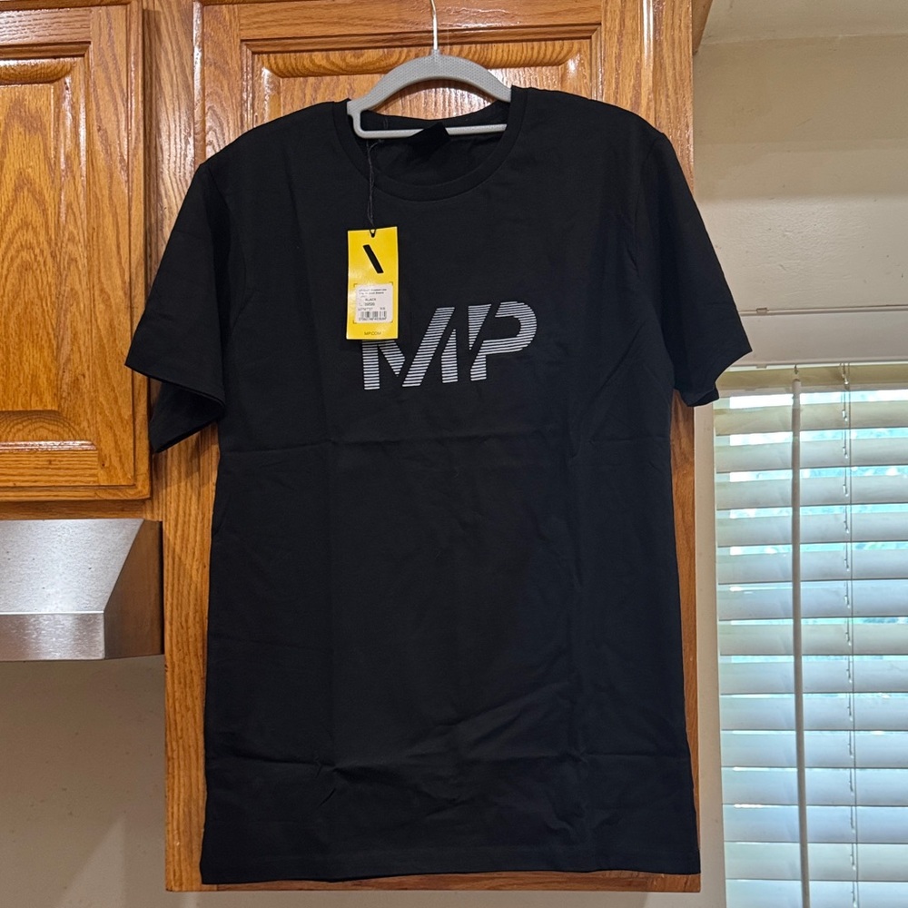 NWT MEN’s MyProtein Regular Fit T-Shirt size XS (36-38)